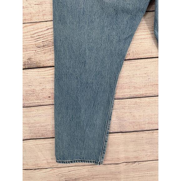 Levi's Premium Wedgie‎ Straight Jeans Women's Size 28 Blue Light Wash Denim - Picture 7 of 15